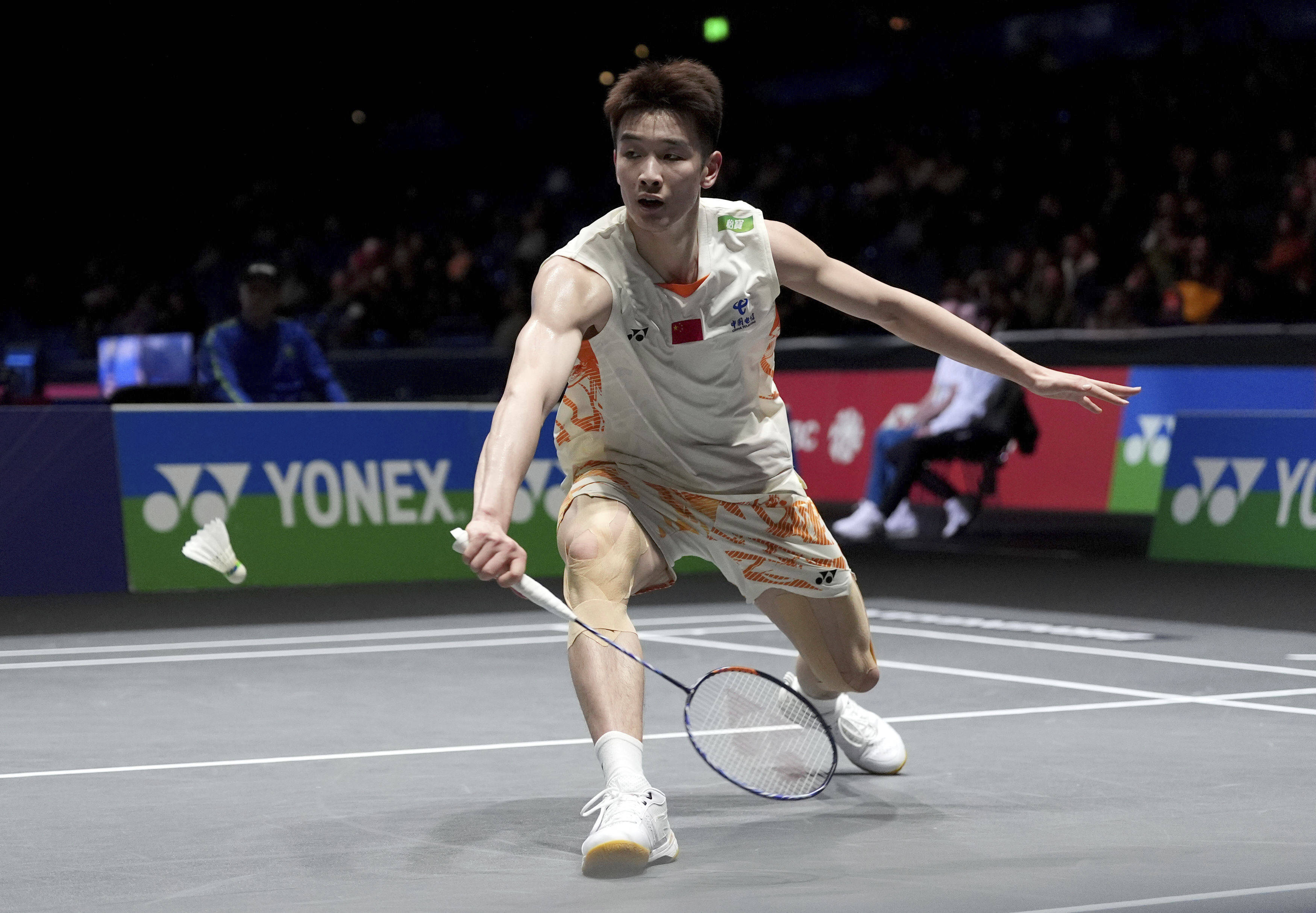 开云体育在线-日本队绝杀中国队，石宇奇扛起全队