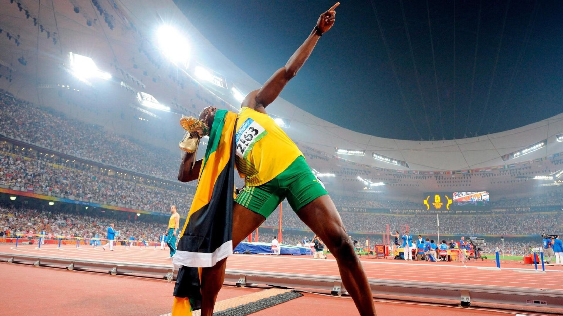 两个世界的对撞，库尔图瓦一夫当关，尼日利亚与爱尔兰鏖战绿茵