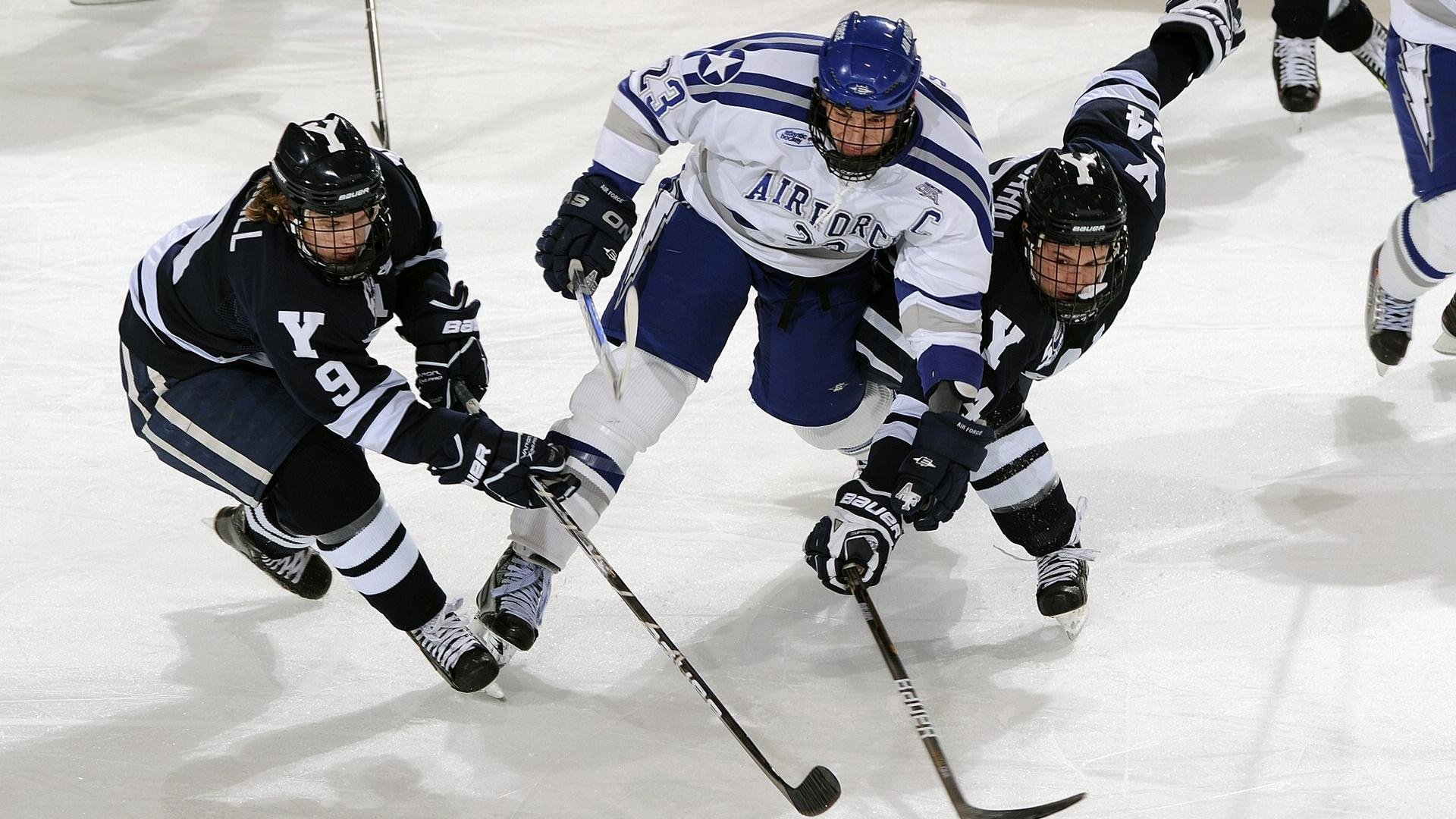 引擎与篮筐的对话，当F1悬念叠起时，费城76人如何在另一个赛道淘汰爵士